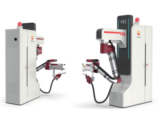 Robot distributeur de carburant