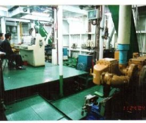 Moteur marin indonésien de 540 kW